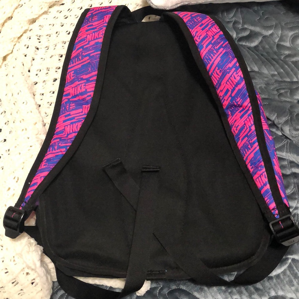 Nike backpack - Picture 2 of 8